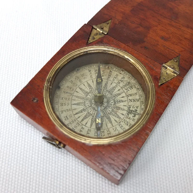 Georgian Mahogany Pocket Compass c.1825